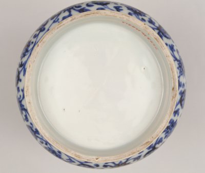 图片[2]-Blue and white brocade flower strong pot-China Archive